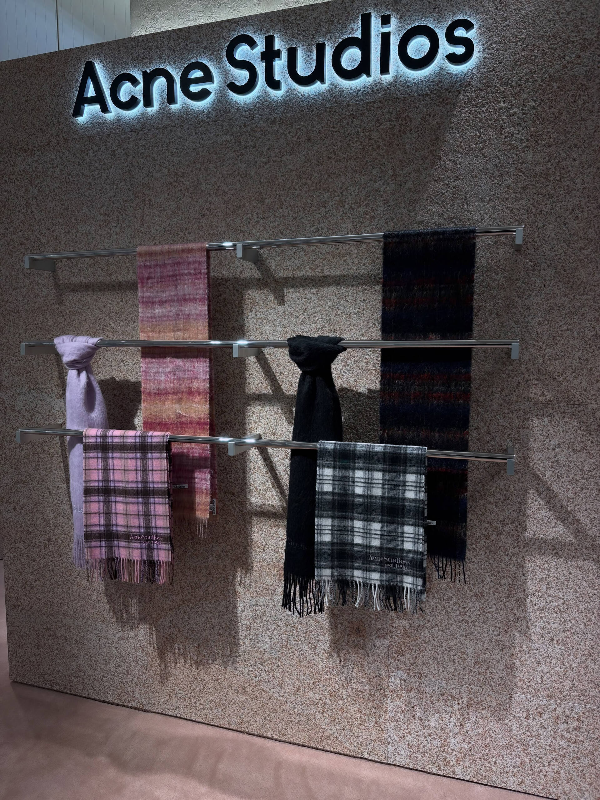 Acne Studios オープニングイベント